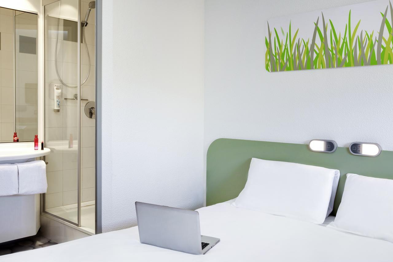 Ibis Budget Clermont Ferrand Centre Montferrand Екстериор снимка